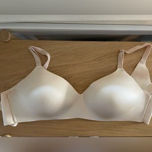 Soma Vanishing Back Wireless Bra